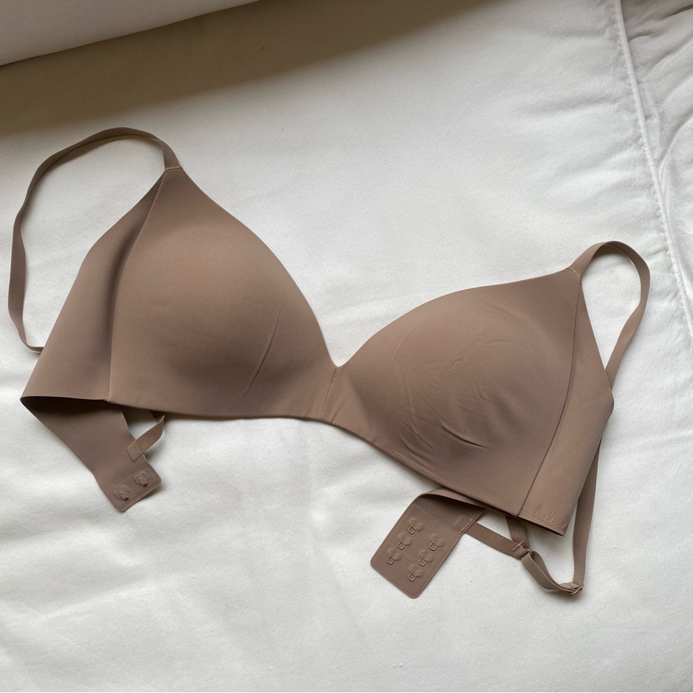 Lululemon Athletica Tan Seamless Bra Intimates